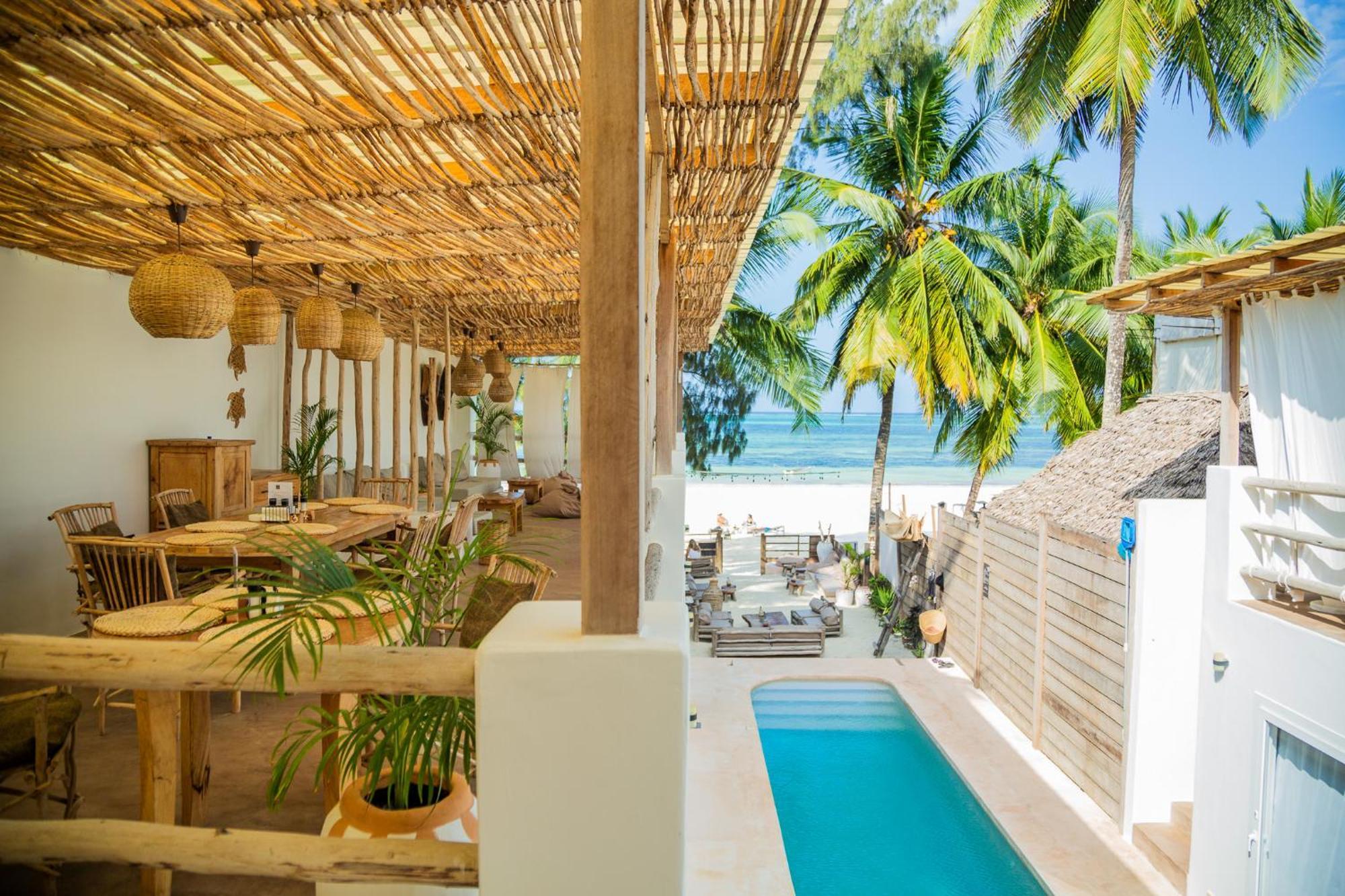 Boho Boutique Hotel - Beachfront , Adults Only , Private Pool 吉汶瓦 外观 照片